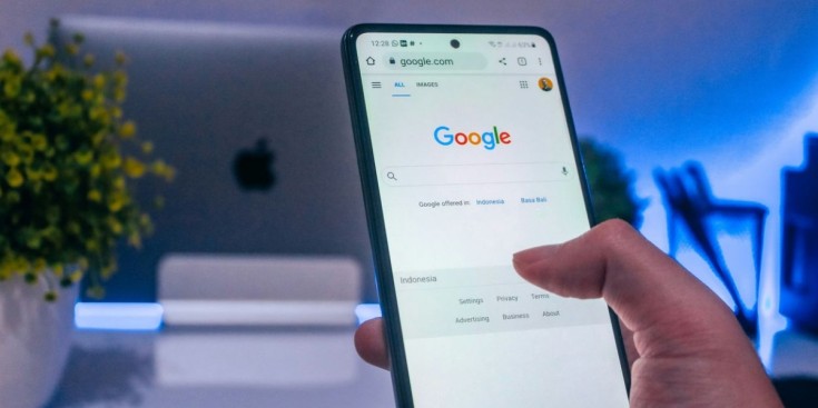 El cercador Google, en un telèfon mòbil.