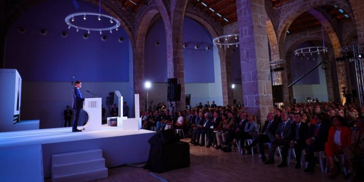 L’ACPC, present a la conferència del president Salvador Illa sobre el futur 