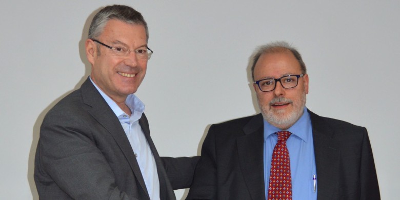 Francesc Fàbregas agafa el relleu de Ramon Grau en la presidència de la Federació d’Associacions d’Editors de Premsa, Revistes i Mitjans Digitals