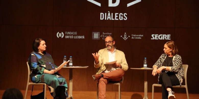 Anna Sàez, Sebastià Alzamora i Montse Casanovas, al ‘Diàlegs’ sobre la llengua / Amado Forrolla - Segre