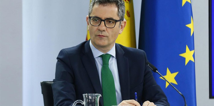El ministre Félix Bolaños, durant la presentació de la nova normativa ahir dijous. Foto: Moncloa.