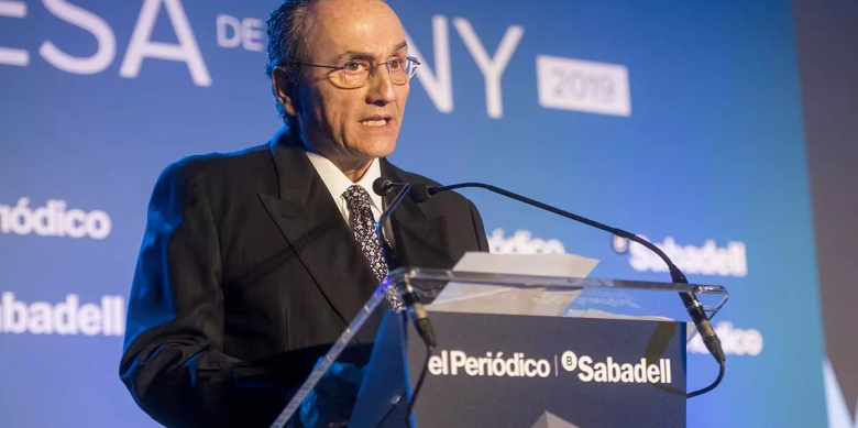El president de Prensa Ibérica, Javier Moll, durant una de les edicions del Premi Empresa de l'Any / Foto: Jordi Cortina
