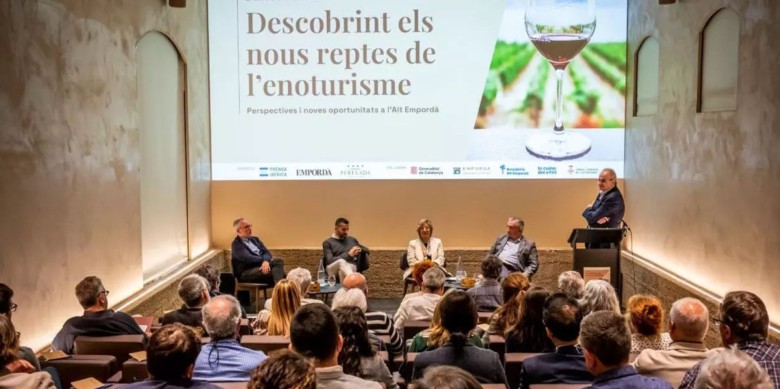 Un instant de la Jornada d'Enoturisme de l'any passat. / Foto: Josep Ribas / Setmanari de l'Alt Empordà