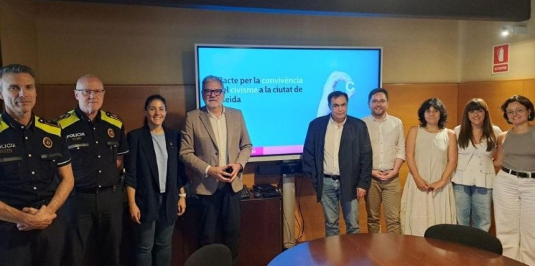 L'acte de presentació del pacte per la convivència i el civisme. - S.C.D. / Segre