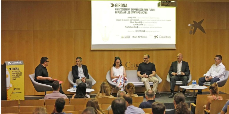 Taula de debat de la jornada 'Girona, un ecosistema emprenedor amb futur: Impulsant les startups locals'. / Foto: Aniol Resclosa